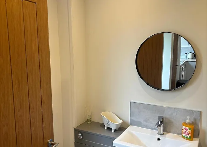 Hébergement de vacances Flaxman Avenue - Lovely 4 Bed Home, 5 Mins Drive To Centre, Free Superfast Wi-fi, Free On-street Parking York